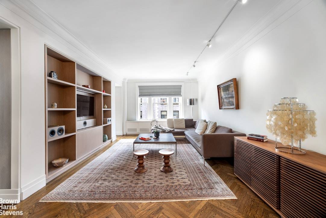 NEW TO MARKET ! A truly stunning and mint condition corner Classic 6 of almost 2, 000 square feet, flawlessly conceived by renowned architect and designer Alice Blank.
