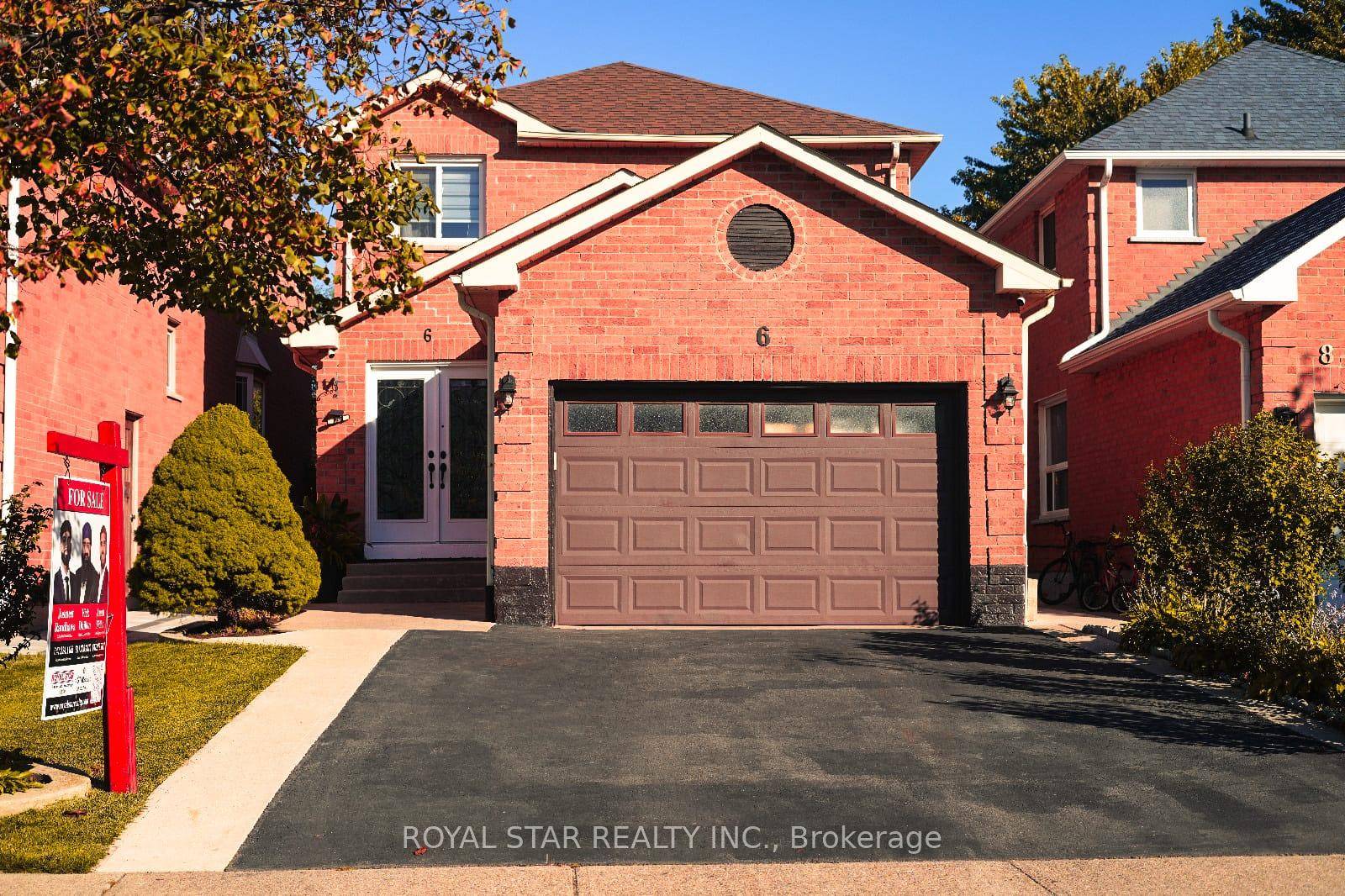 Welcome To This Beautifully Maintained Home Nestled On A Quiet Crescent, Directly Fronting On Scenic Park In The Heart Of Brampton.