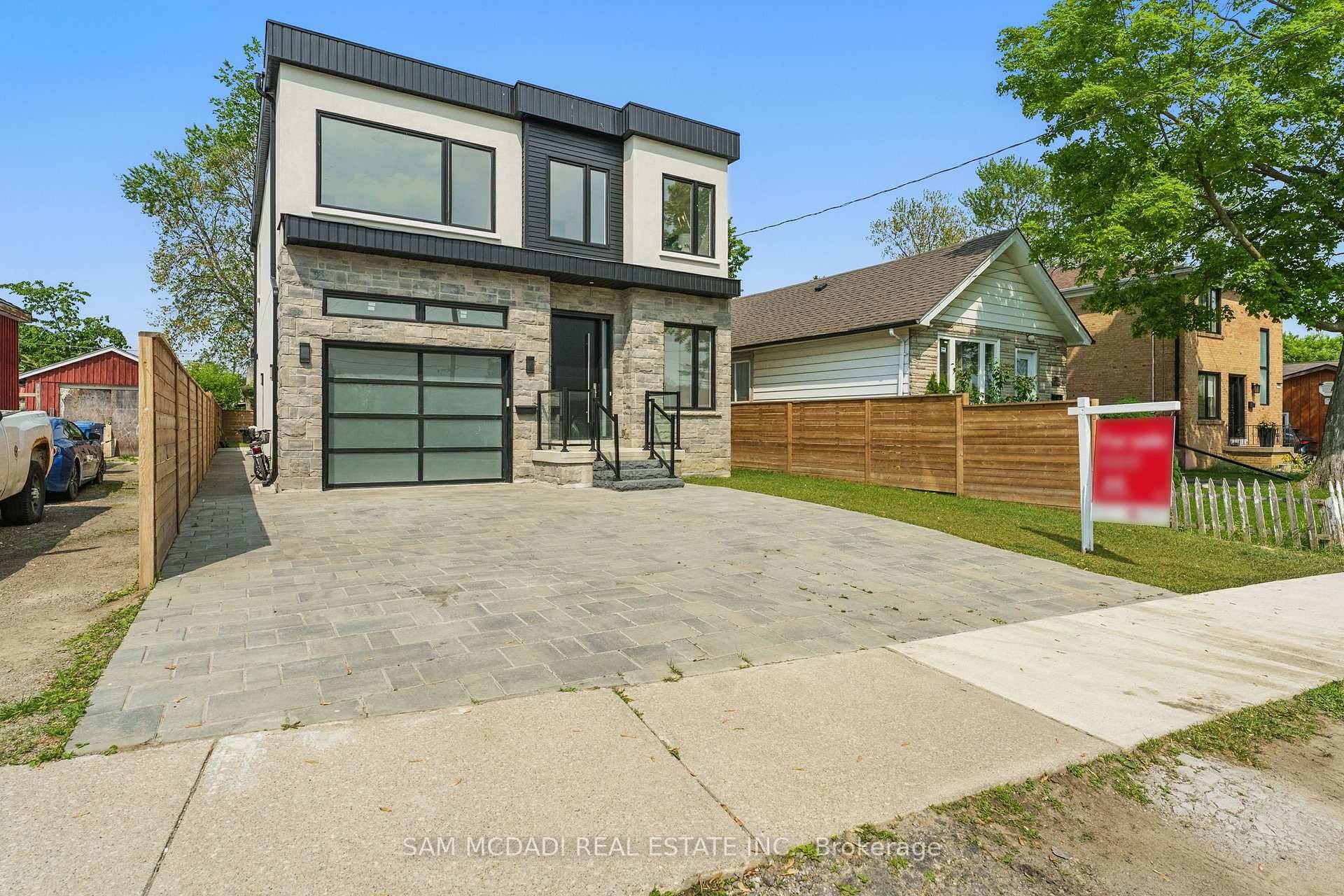 Nestled in one of Mississauga's vibrant enclaves, this residence offers the perfect fusion of modern aesthetic and prime location.