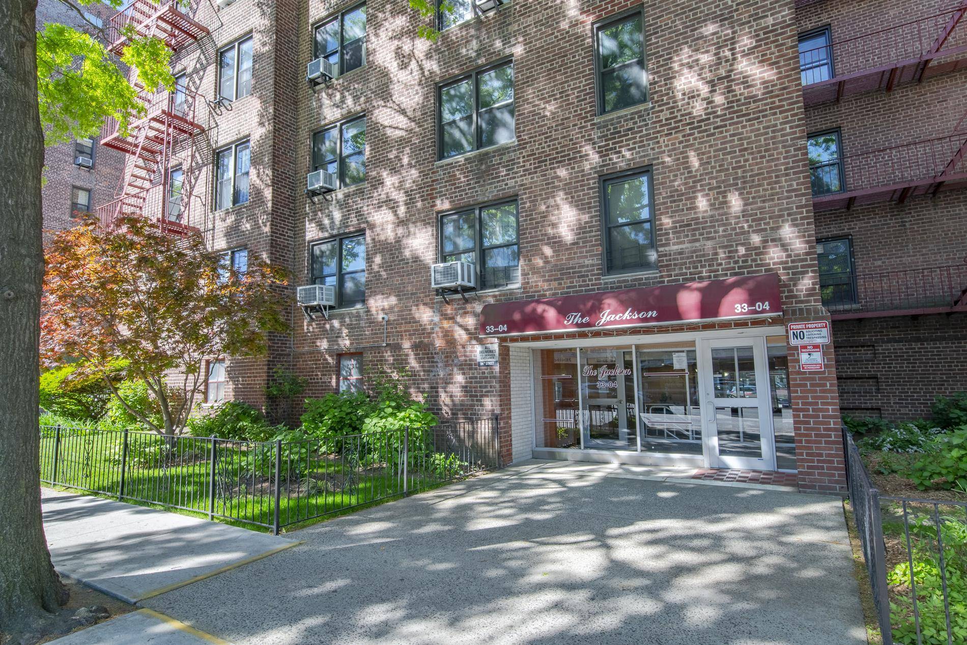 Large 2 bedroom, 1. 5 bathroom unit.