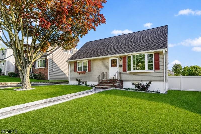 Hilltop Ct Clifton City New Jersey Single-Family