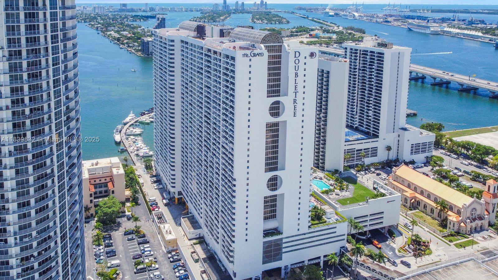 Spectacular and spacious 2 Bedroom, 2 Bathroom condo on the 26th floor of The Grand !
