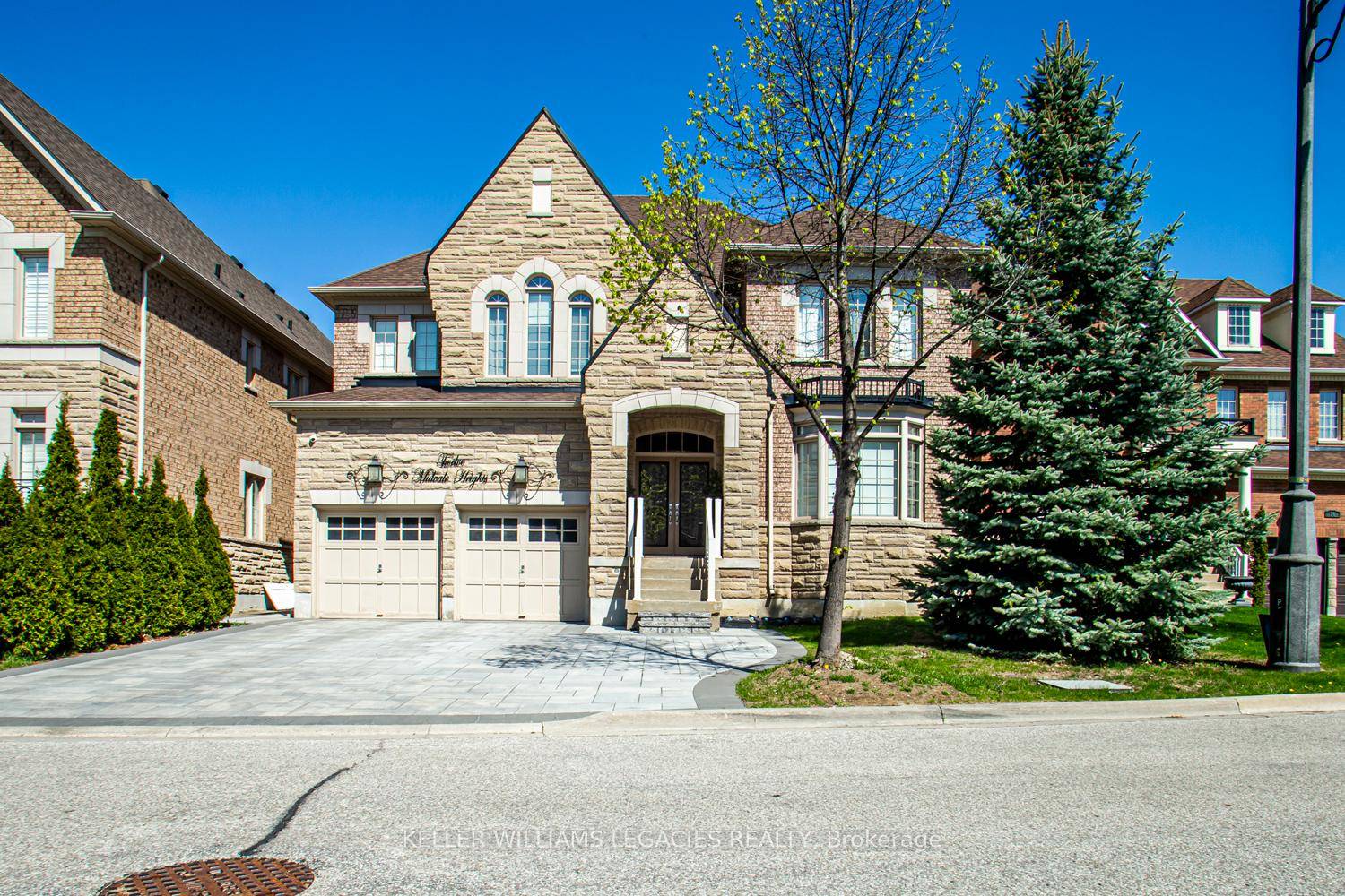 Newly Constructed Legal Basement Apartment With 1650 sqft of Living Space.