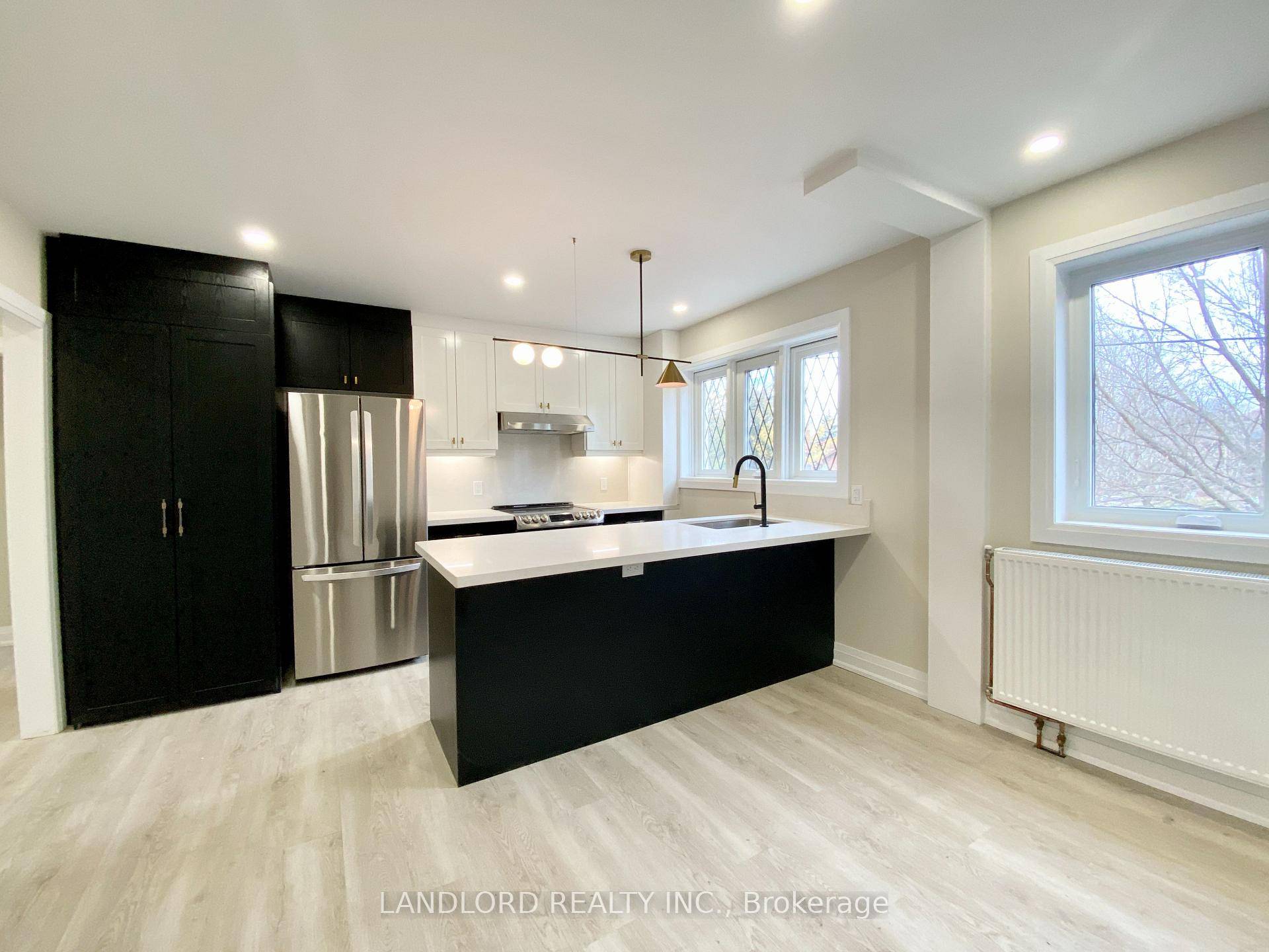 Enjoy A Carefree Tenancy In This 2 Bedroom 1 Bath Newly Renovated Suite.