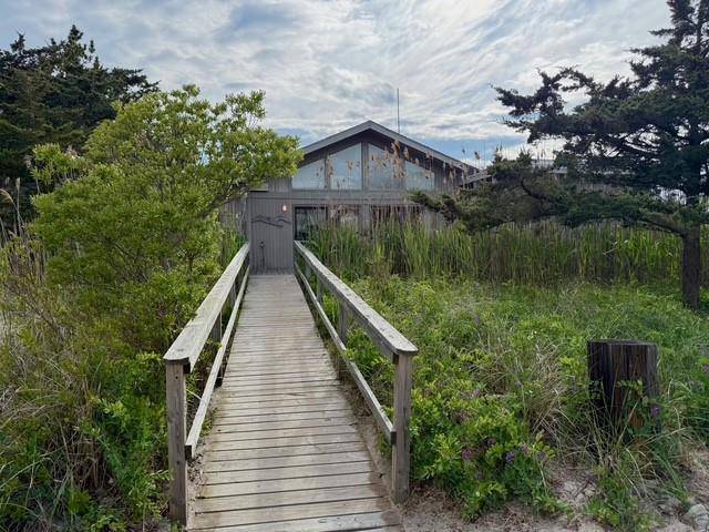 This Home is Available To Rent Weekly For 8, 000 NOT a month.