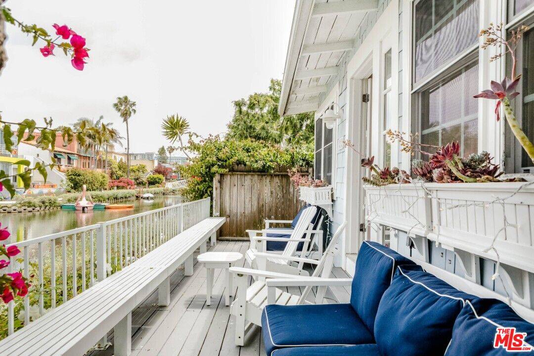 2323 Grand Canal 2BR Marina Del Rey La