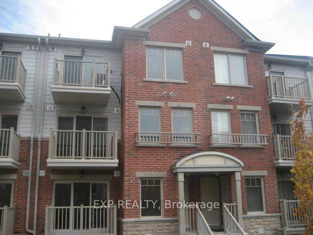 Churchill Meadows Nicely updated, Upper level 2 bedroom, 2 Washroom unit located in a well maintained complex.