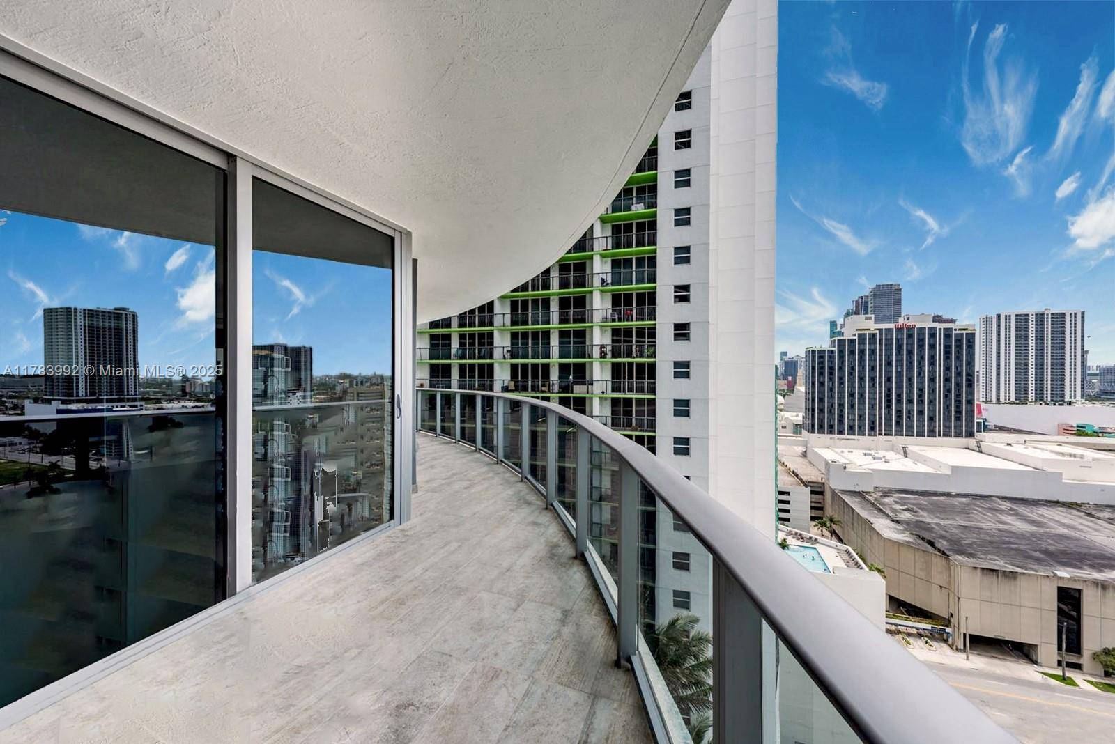 VERY ELEGANT SPACIOUS 2 BEDROOM CORNER UNIT IN POPULAR ARIA.