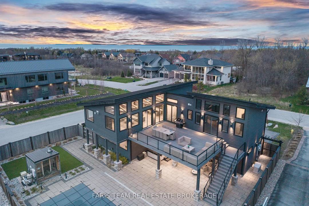 Top 5 Reasons You Will Love This Home 1 Steps from Alpine and Craigleith Ski Clubs, this architecturally distinctive custom Nipissing Ridge chalet delivers the ultimate four season Blue Mountain ...