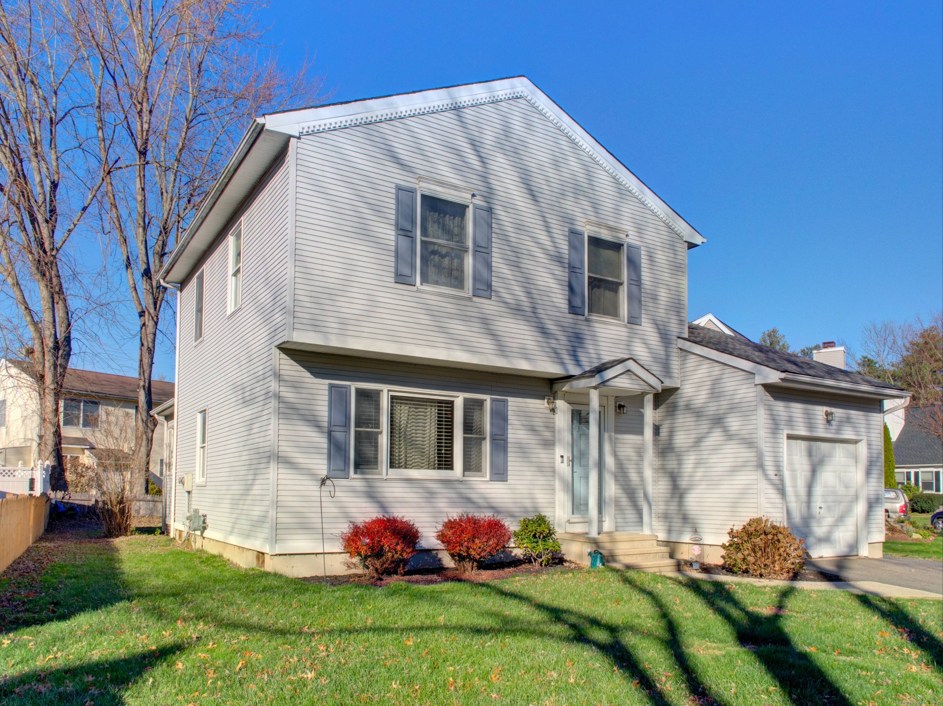 Welcome home ! 43 Kingsbury Lane is ready and waiting for your personal touches !