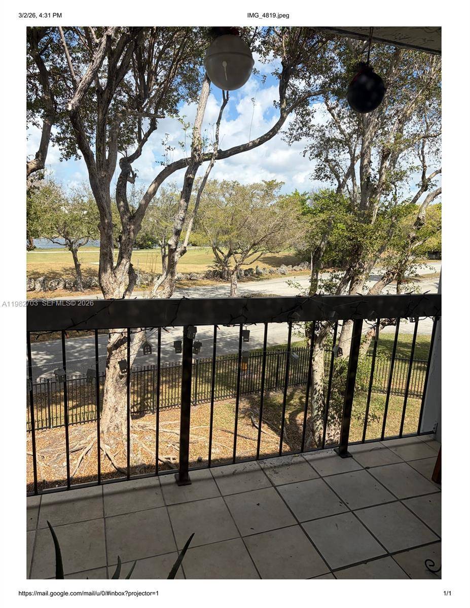 Well maintained 2 2 Condo with a nice golf course view on 138th Ave.