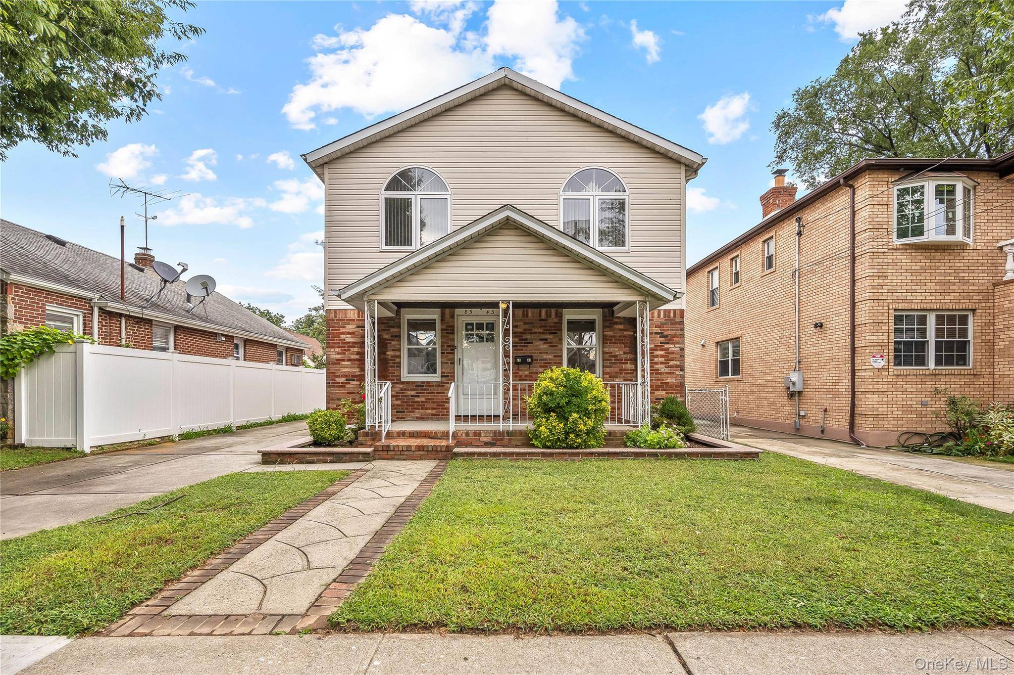 Welcome to this Stunning !