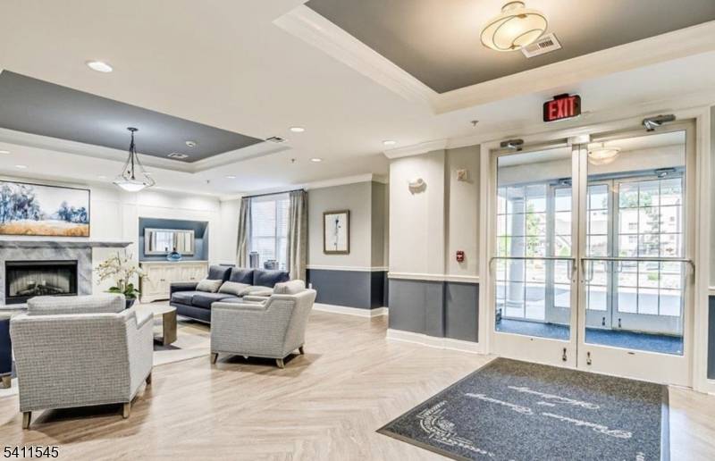 Regency Pl Woodbridge Twp. New Jersey Rental