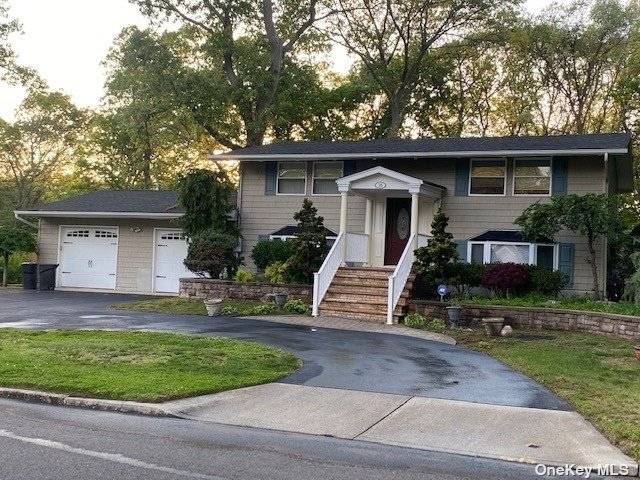 This Spacious 3 bedroom, 2.