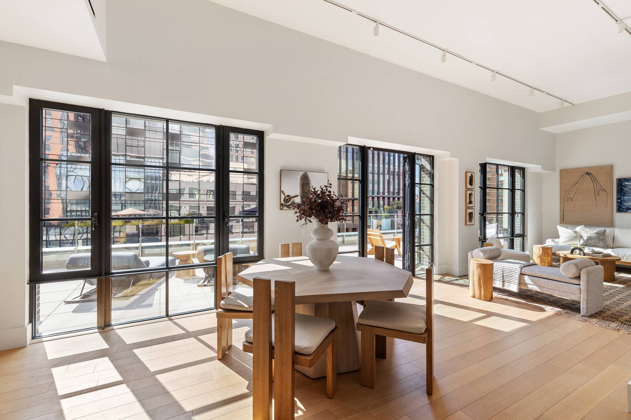 INTRODUCING 517 WEST 29TH STREET a collection of 60 condominium residences nestled in the heart of Chelseas High Line district.