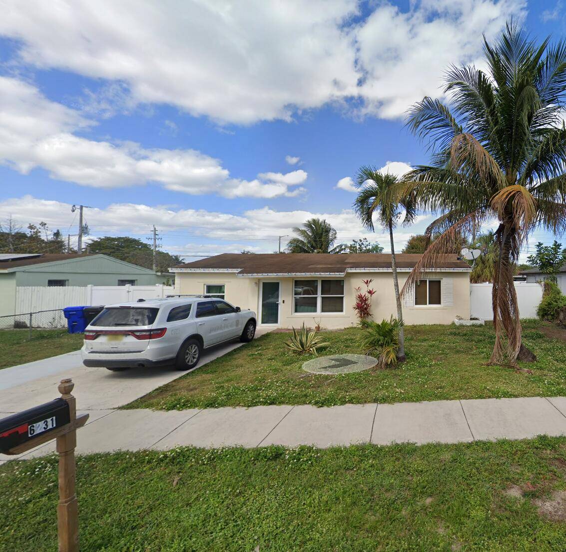 Live the Florida lifestyle or invest in it !