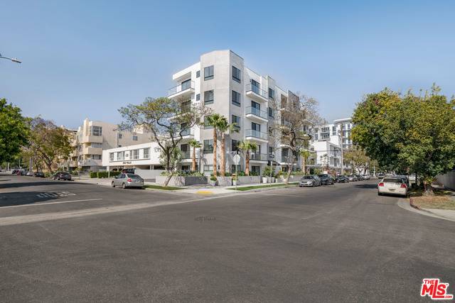8555  Colgate Beverly Grove LA