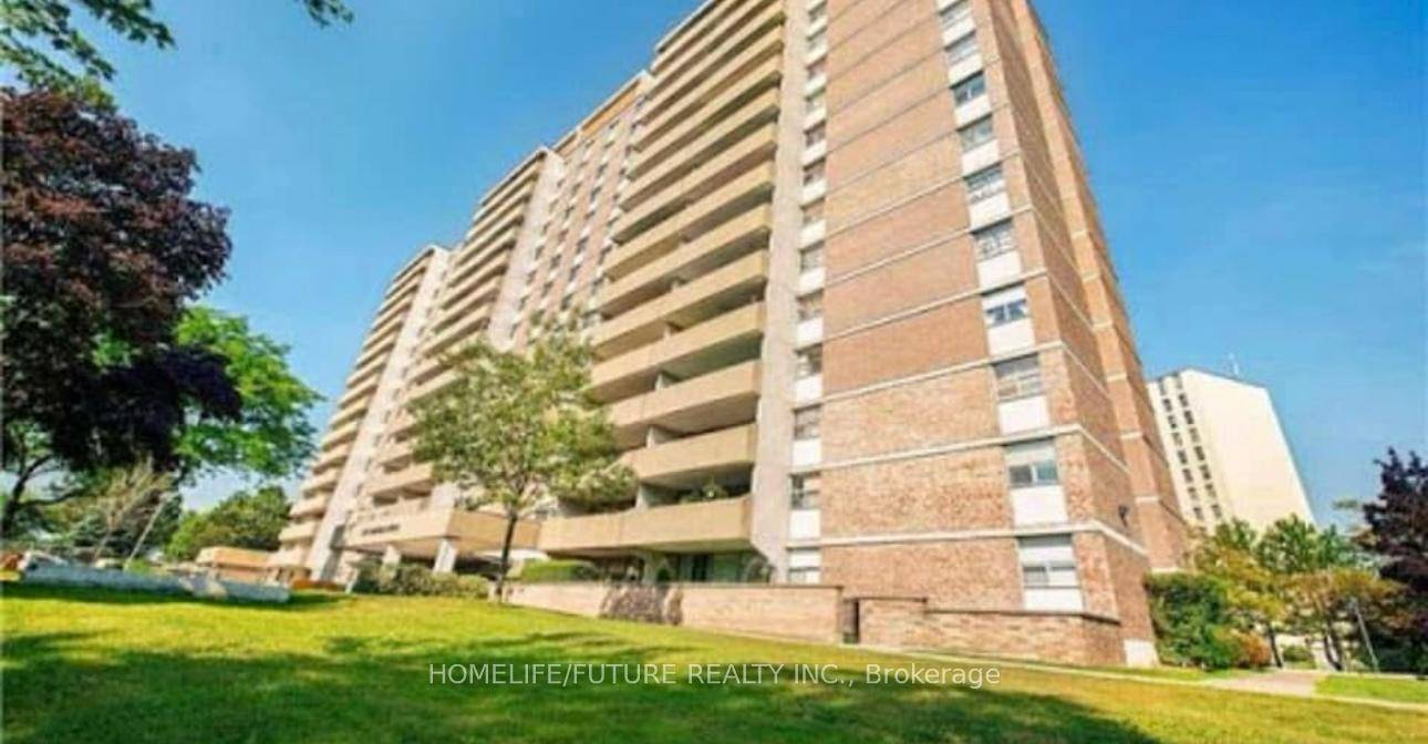 Prime Location 401 And Kennedv, Well Maintained Buildina !