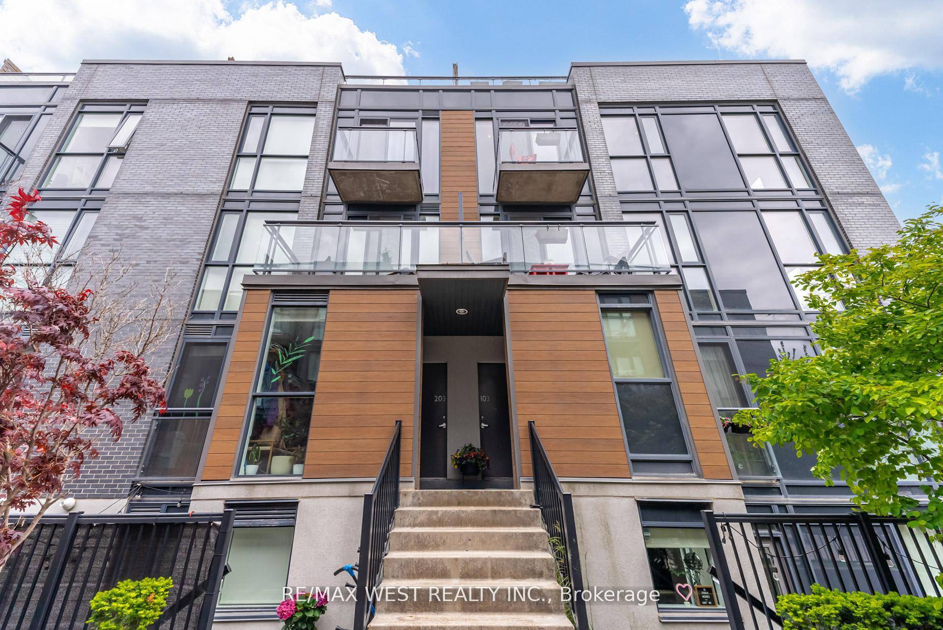 Urban Oasis in the Heart of Junction Triangle.