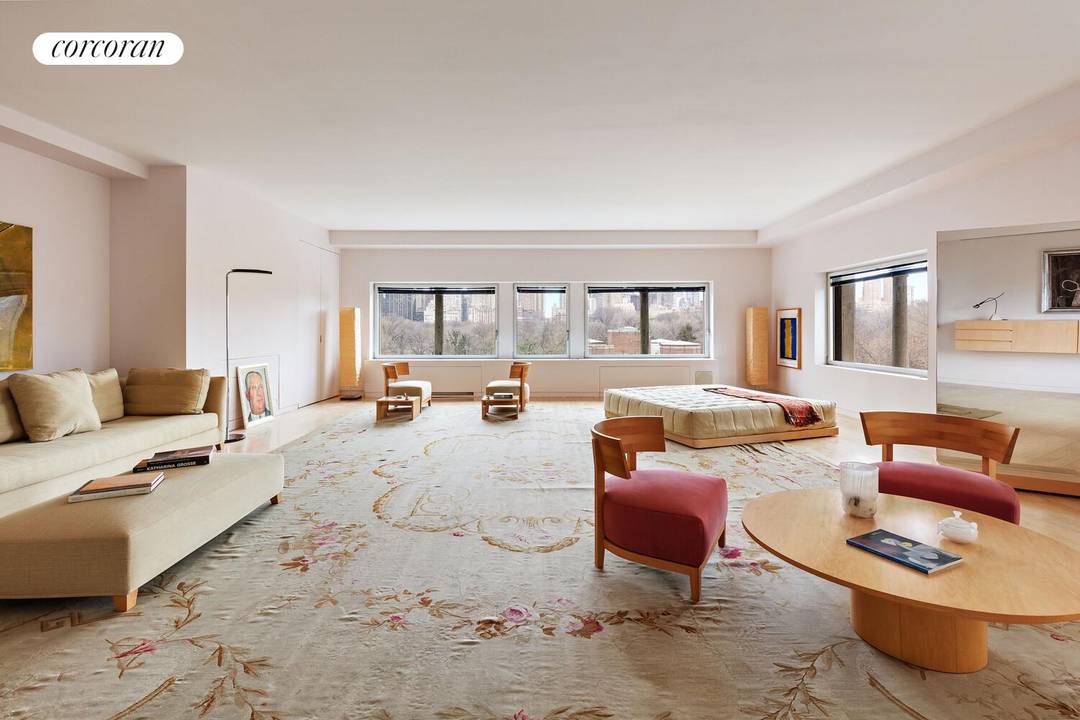 Premier Location, Sensational Orientation Along Fifth Avenue at the corner of 64th Street, building number 828 sits in perfect proximity to some of the most respected and influential global firms, ...