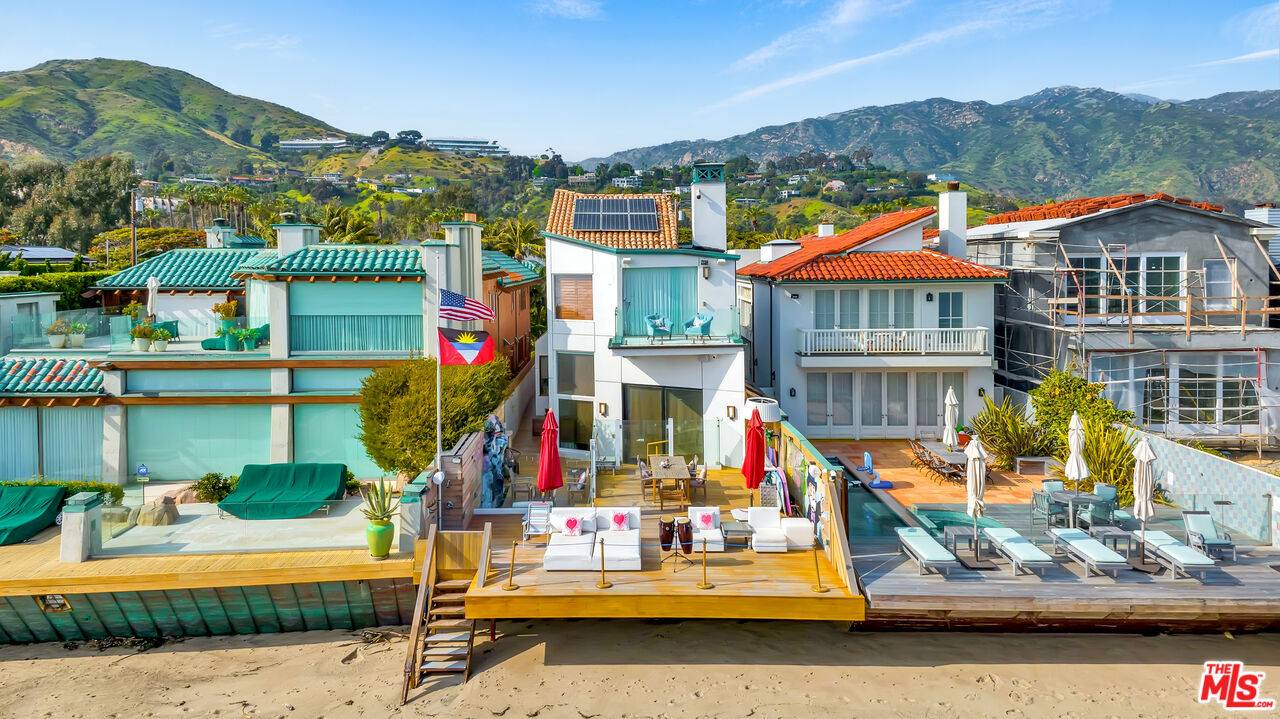 23768   Malibu Rd Malibu LA