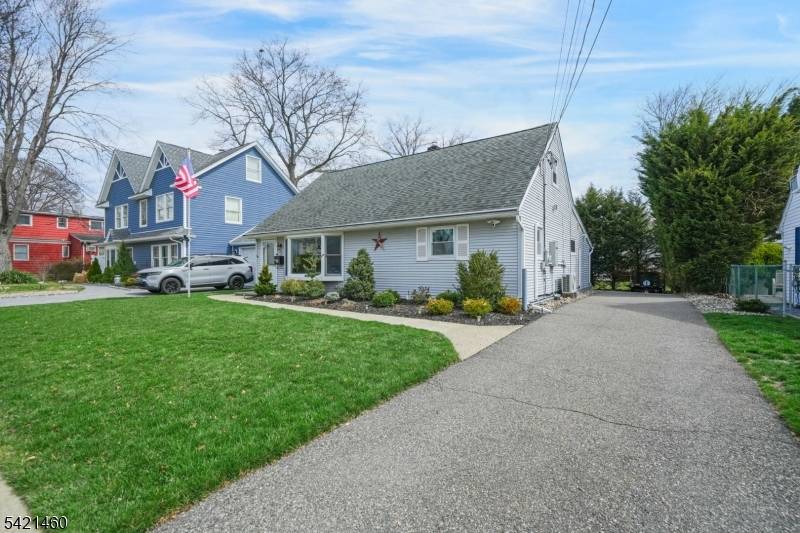 Welcome to this beautifully maintained 3 bedroom, 2 full bathroom home located in one of Rochelle Park ?