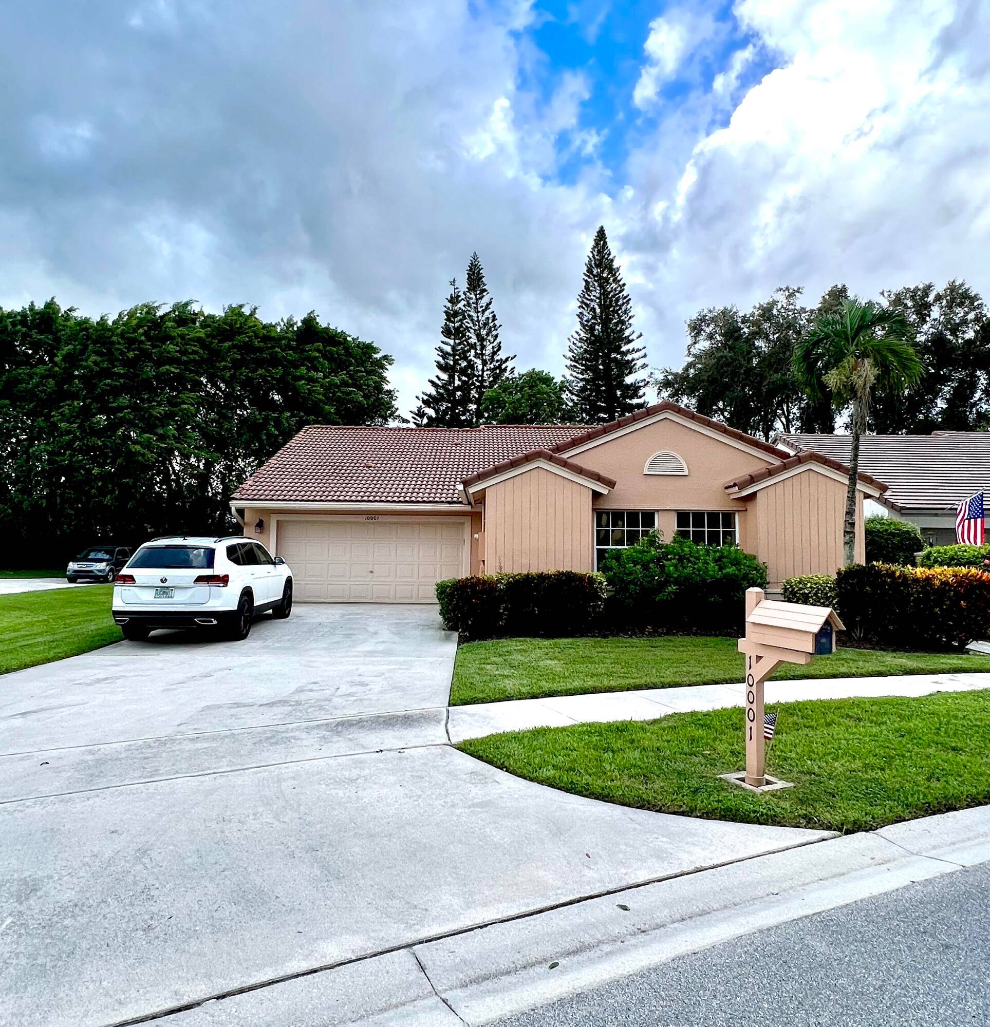 Nestled in the sought after Boca Springs neighborhood, this 3 bedroom, 2 bath home sits on a corner lot in a great location within the community.