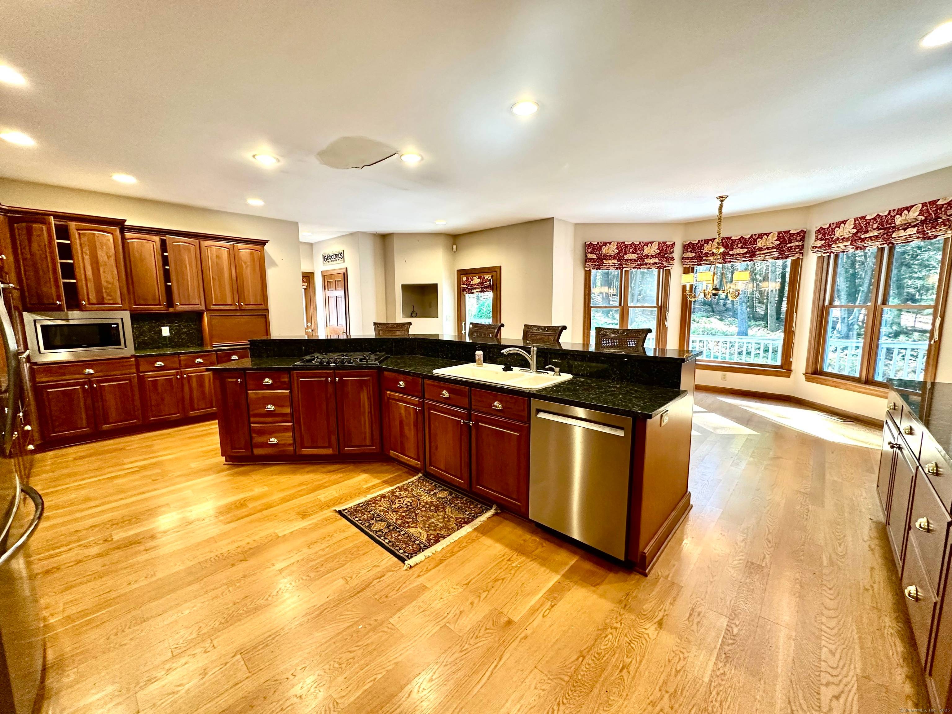 Situated on 6. 22 acres of land, opportunities like this are rare !
