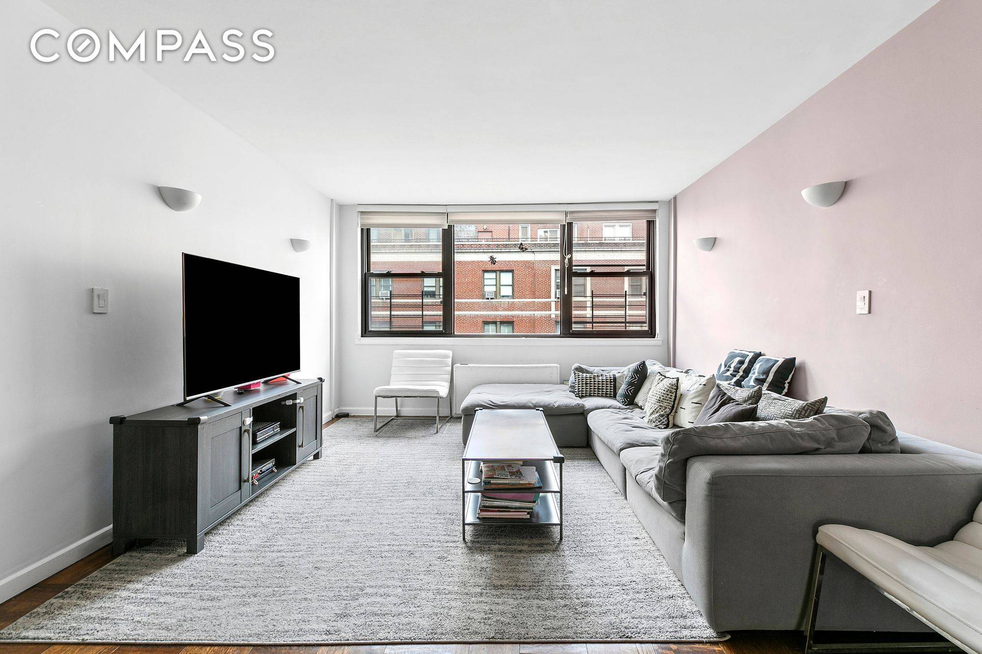 THIS APARTMENT IS ENORMOUS !