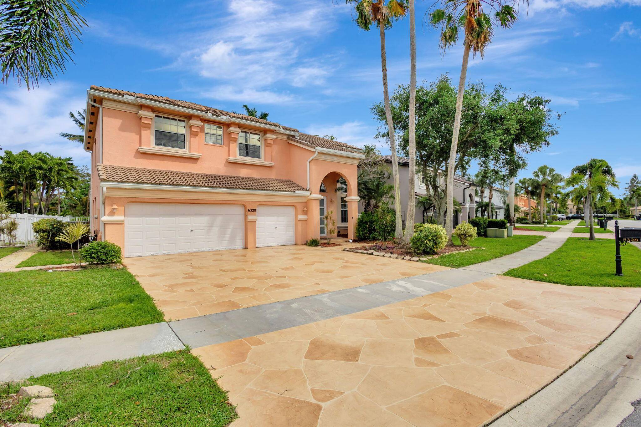 Welcome to Your Dream Home in Legacy Chase at Smith Farm !