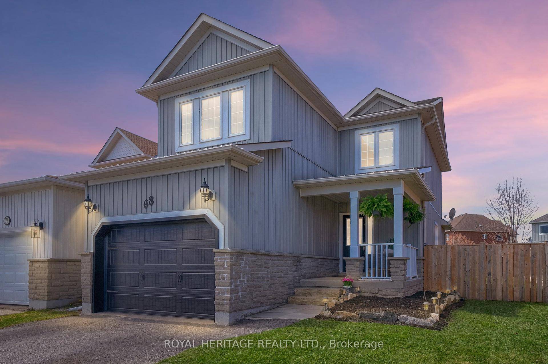 Get ready to enjoy everything the quaint village of Newcastle has to offer in this beautiful centrally located 3 bedroom home.