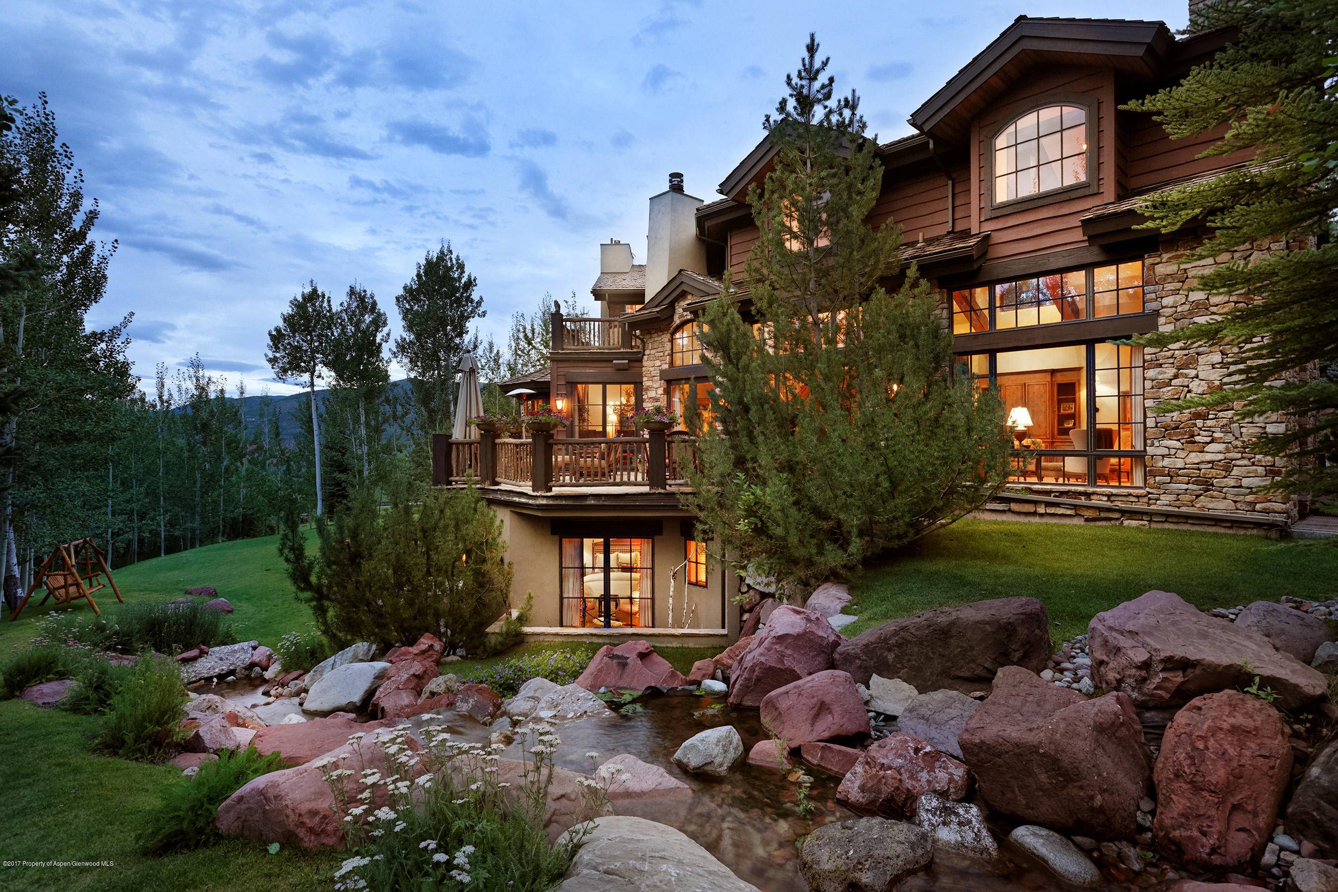The Ultimate Ski Home ! Luxurious six bedroom estate with easy ski in ski out access to the private Fivetrees Lift accessing Highlands ski area.