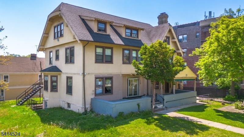 146 S. Munn Avenue presents a compelling residential redevelopment opportunity located within East Orange ?