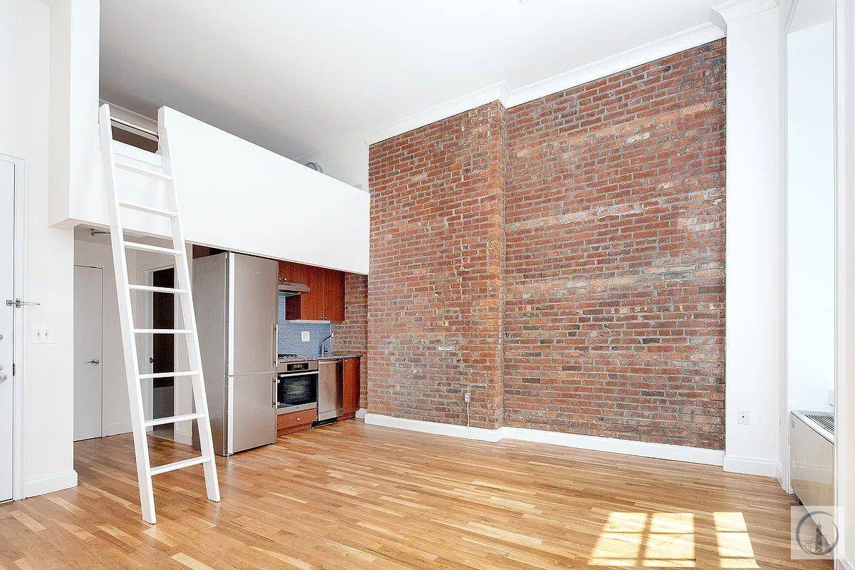 Available 12 15. Gross rent 4, 200, net effective 3995.
