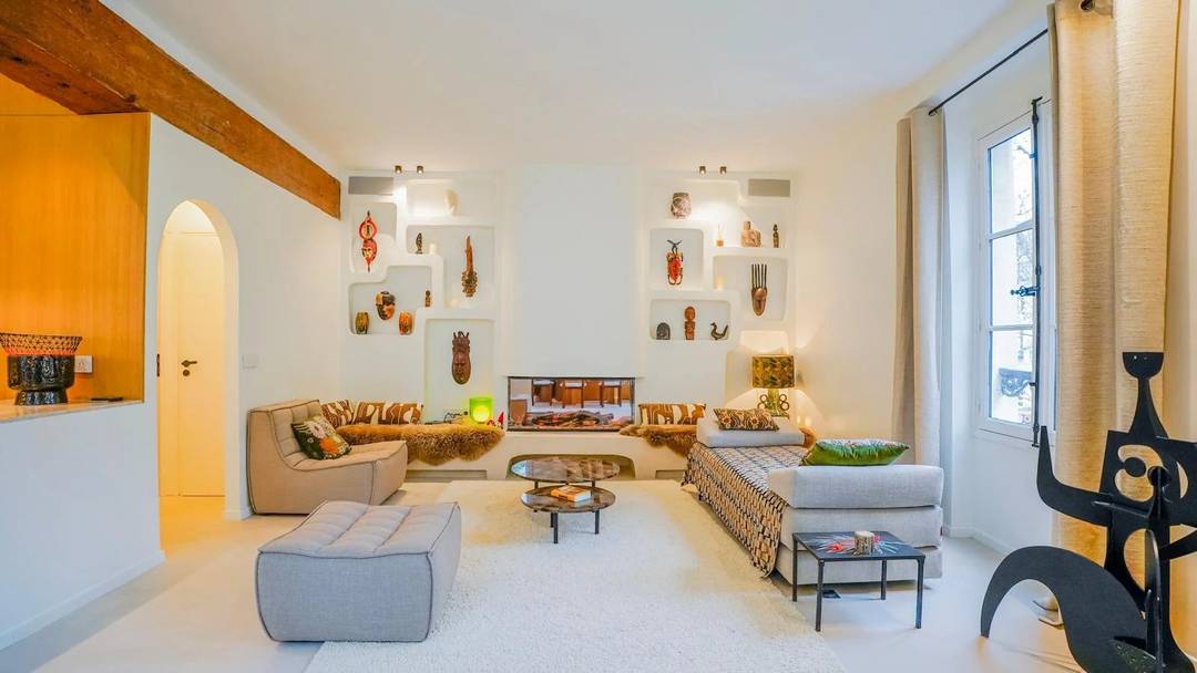 Elegant 2-room apartment in Monnaie, Paris 6th