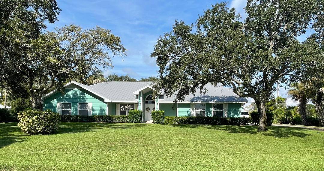 BOGO ! Buy Primary House, get Guest House free !