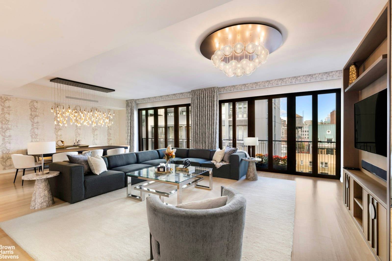 Archetype of Modern Elegance !