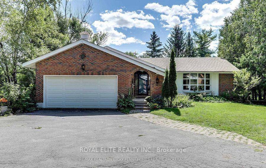 Ground level Only. Three Bedroom Open Concept.