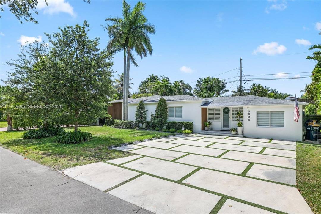 TURN KEY ! Beautifully renovated home in the highly desirable Biltmore Heights neighborhood, ideally located between South Miami and Coral Gables.