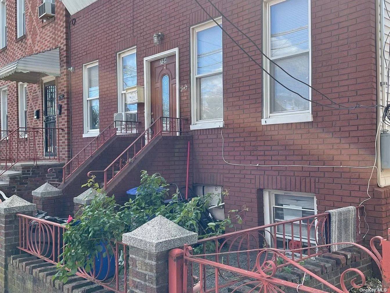 Great investment property in the heart of Canarsie.