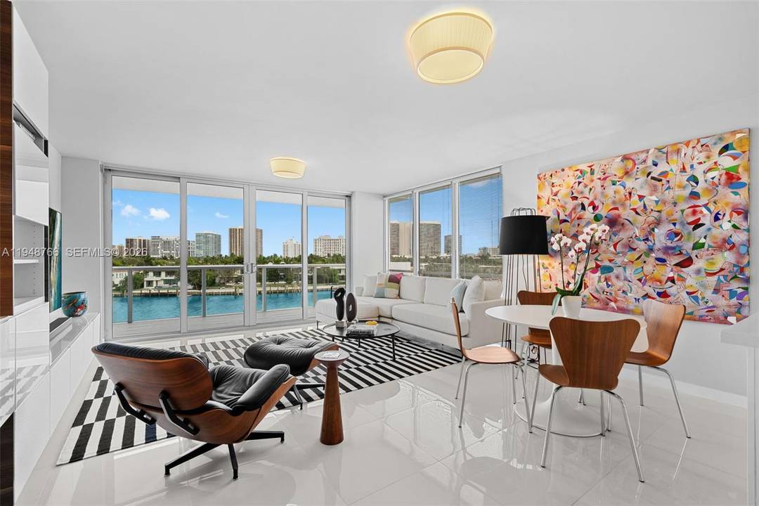 Wake up to some of the best 180 degree water views Miami has to offer and enjoy the sunrise over quiet Bal Harbour.