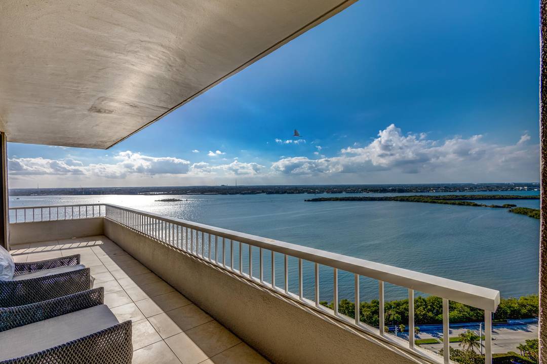WATCH THE MOST GORGEOUS SUNSETS FROM YOUR 57 FOOT WRAP AROUND BALCONY ON THE 24 FLOOR OF THE SOUGHT AFTER '' D '' STACK.