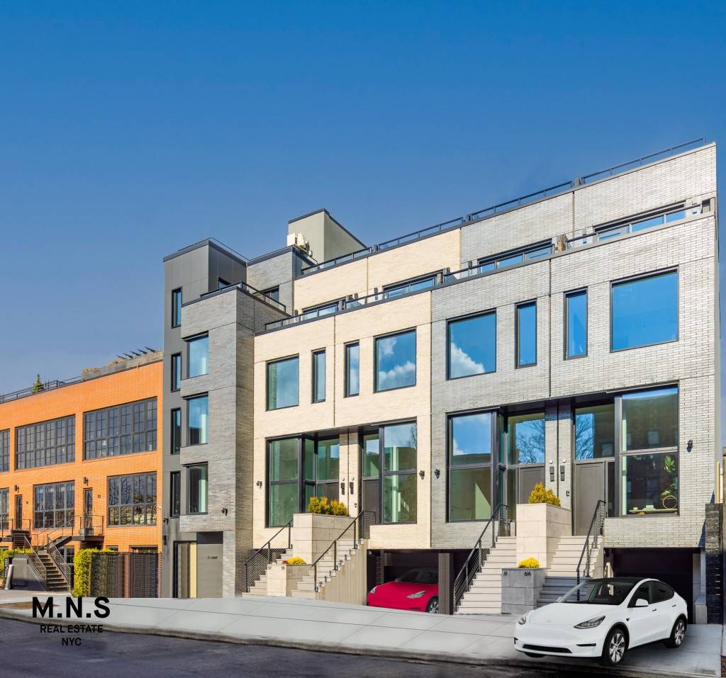 Set among a collection of four sprawling townhomes on a charming, tree lined street in the Columbia Street Waterfront District of Brooklyn, this Summit Street townhome features private parking, ample ...