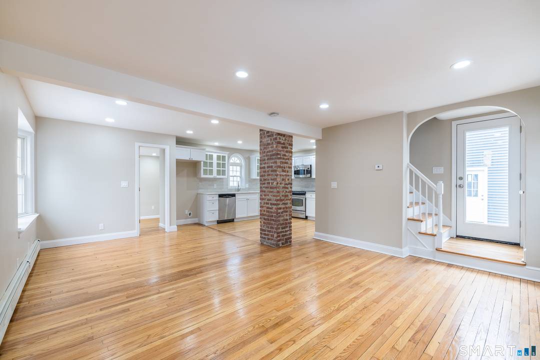 Rare Find in North Stratford !