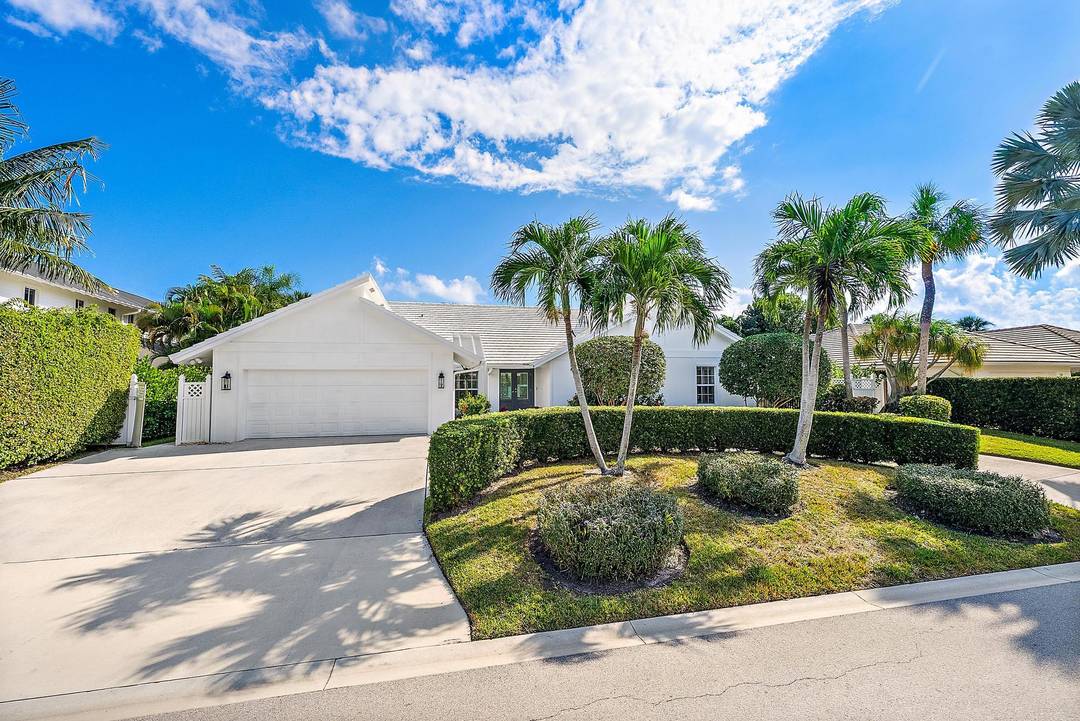 Discover this beautifully updated 3 bedroom home in the highly sought after Jupiter Inlet Colony.