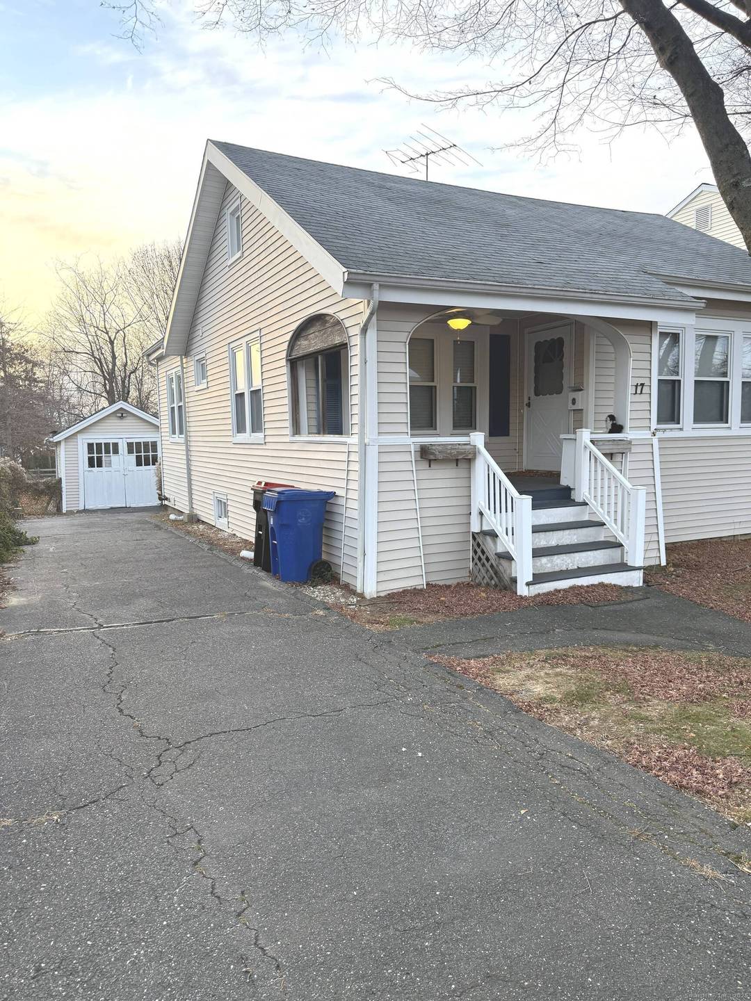 This lovely home is in a multi family zone has great possibilities for expansion, but will only be on the market for 13 days.