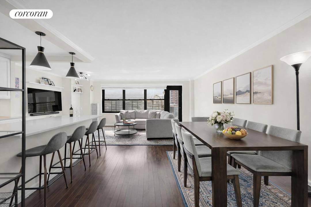 Welcome to apartment 7G at 140 West End Avenue, an impeccably renovated, corner 2 bedroom, 2 bathroom in the highly desirable Lincoln Towers complex in the heart of the Upper ...