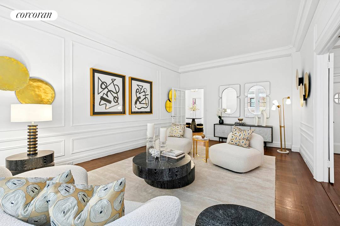 SPACIOUS AND GRACIOUS ! This is your chance to live in one of Park Avenue's most coveted addresses.