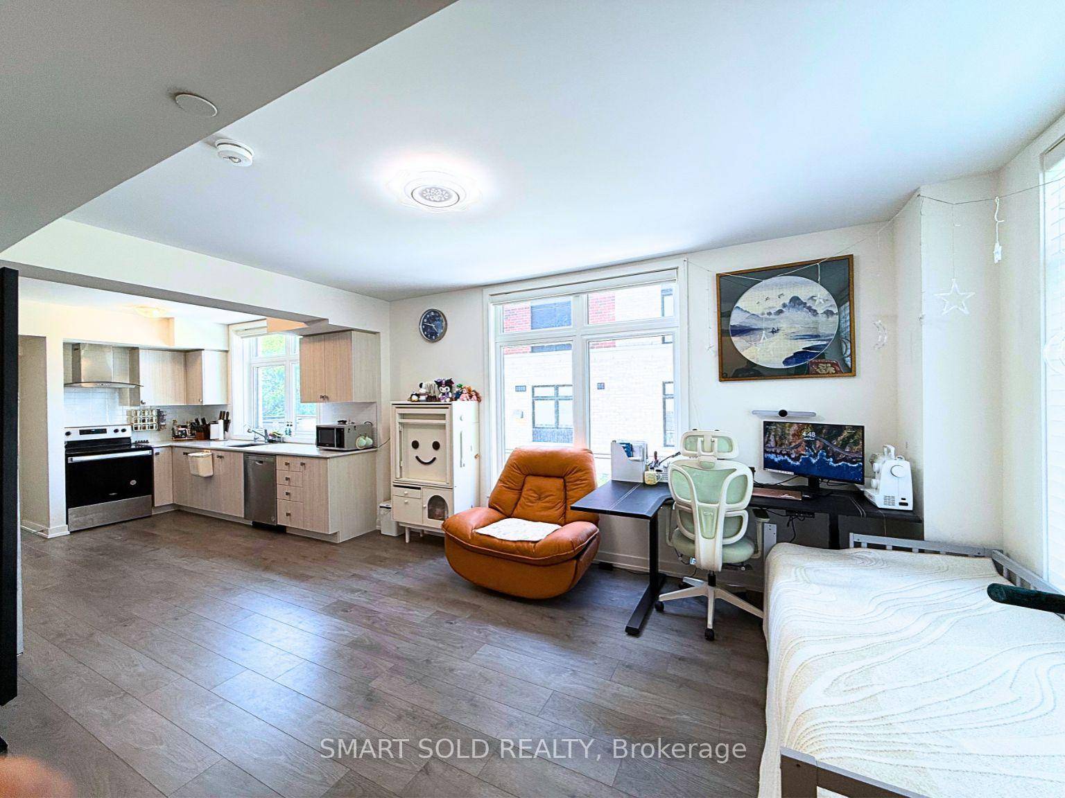 Assignment Sale ! ! ! Located In The Heart Of Old Richmond Hill, This Brand New End Unit, 2 Bedroom, 2 Bathroom Stacked Townhome Offers A Spacious, Open Concept Layout ...