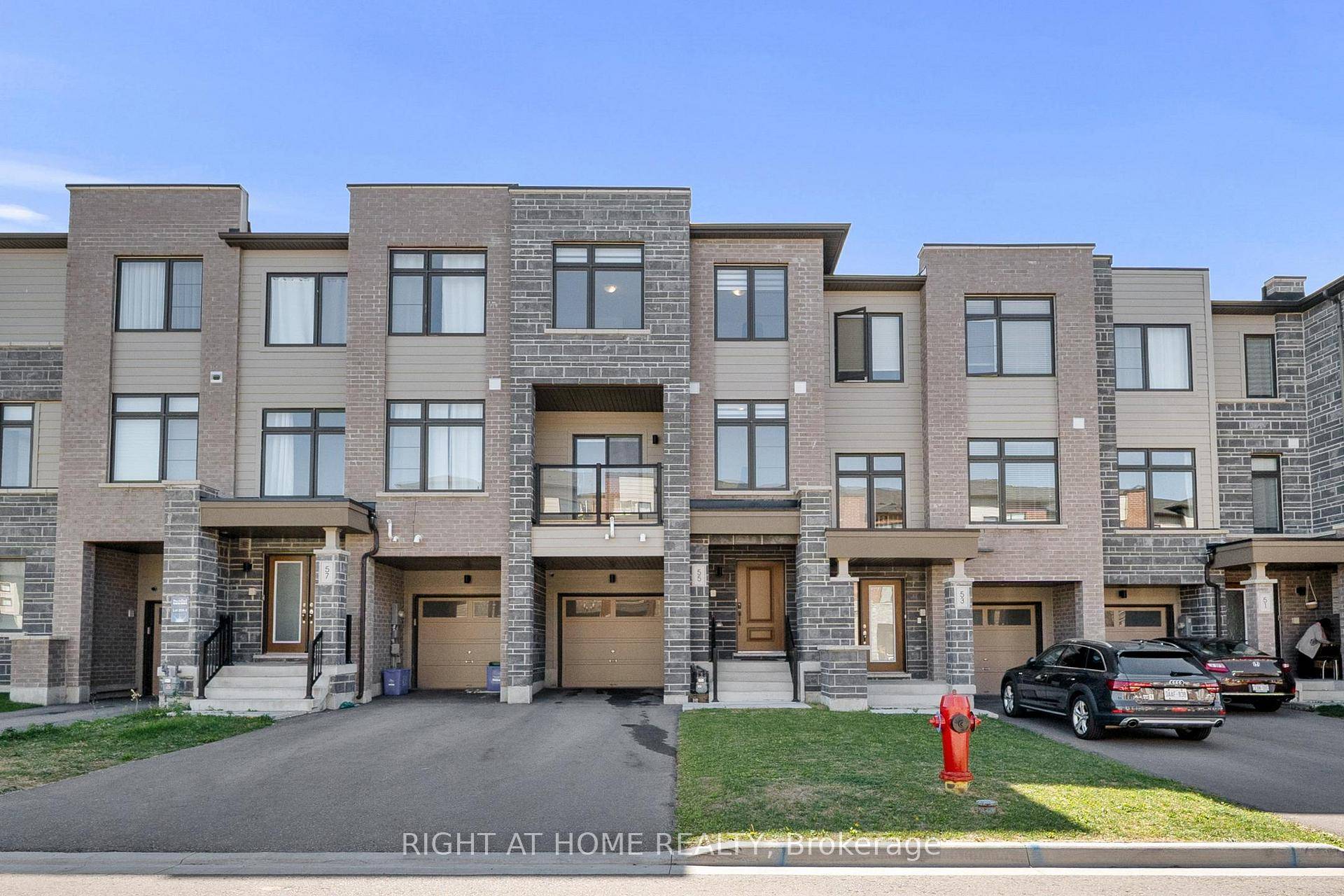 This location is truly ideal minutes from Upper Canada Mall.